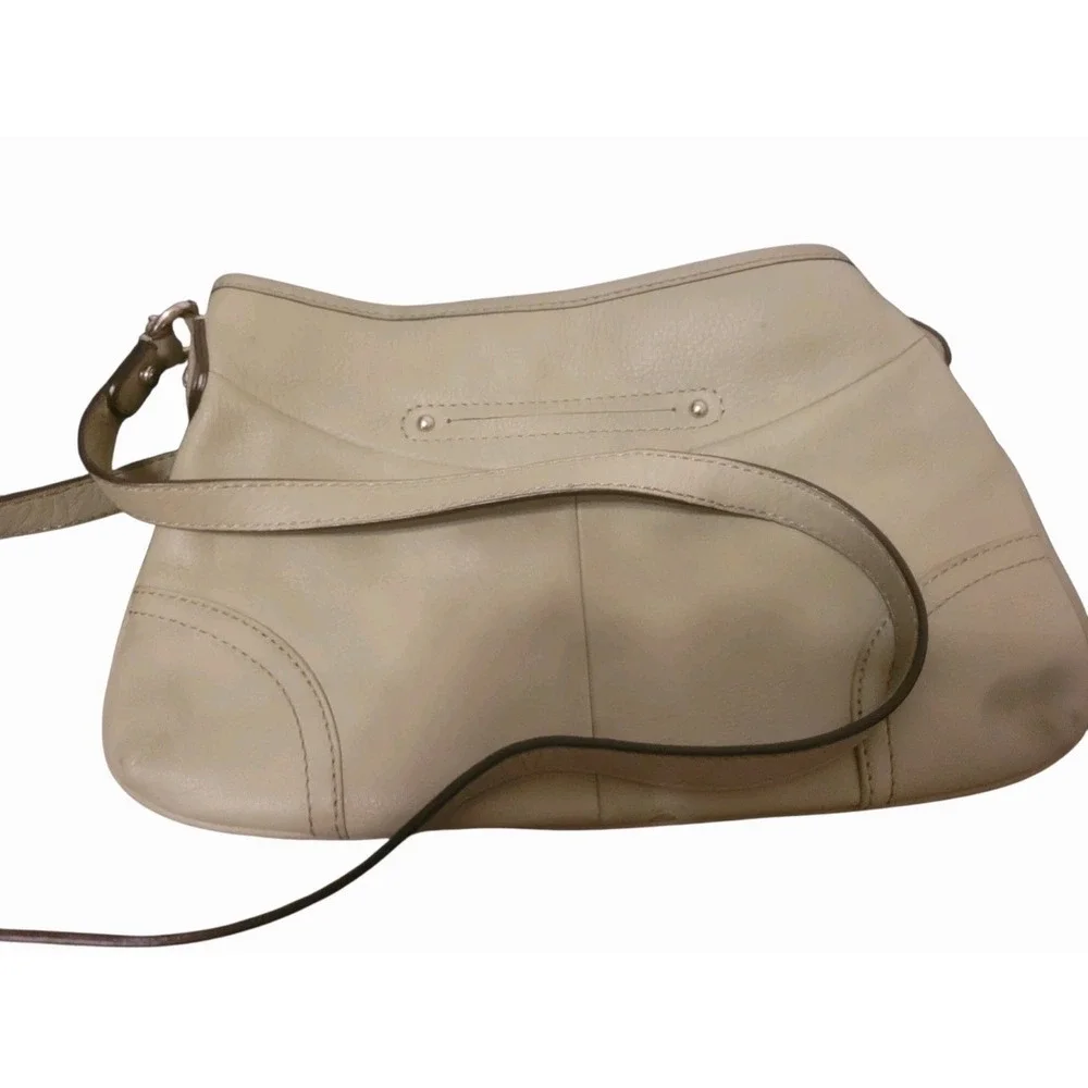 B. Makowsky Sage Green Pebbled Leather Cross-body Shoulder‎ Bag Purse EUC